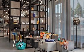 Moxy Bern Expo
